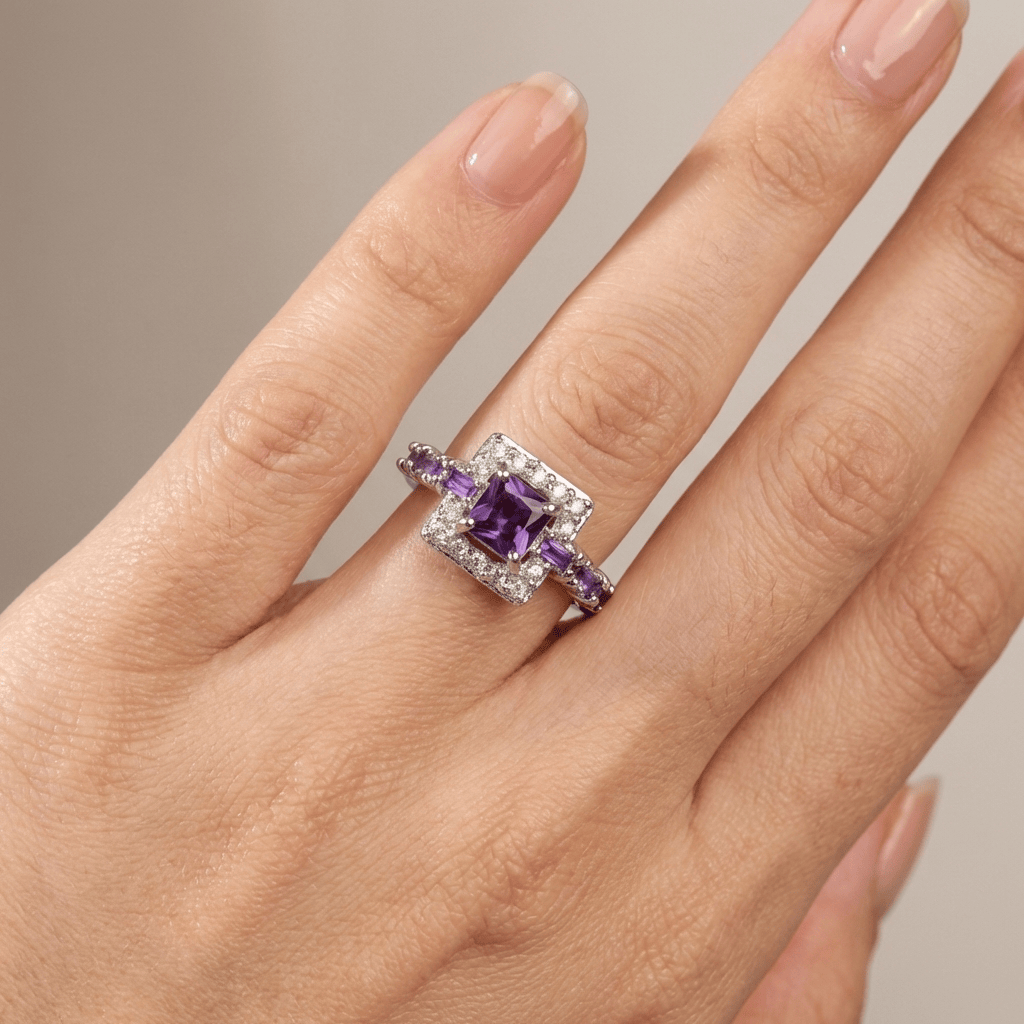SQUARE RING IN PURPLE GEM WITH SILVER PLATING