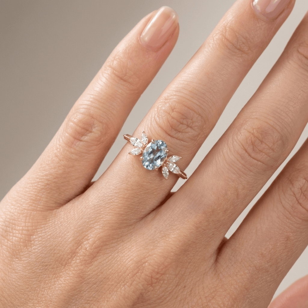 MARQUISE RING IN AQUAMARINE GOLD