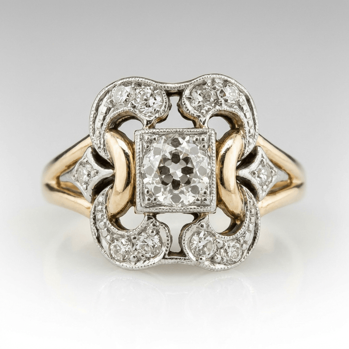 SCULPTURAL DIAMOND RING