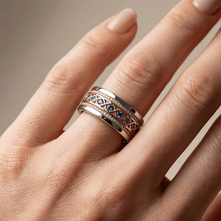 GOLD RING