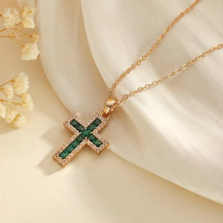 Emerald Cross Pendant Necklace Solene