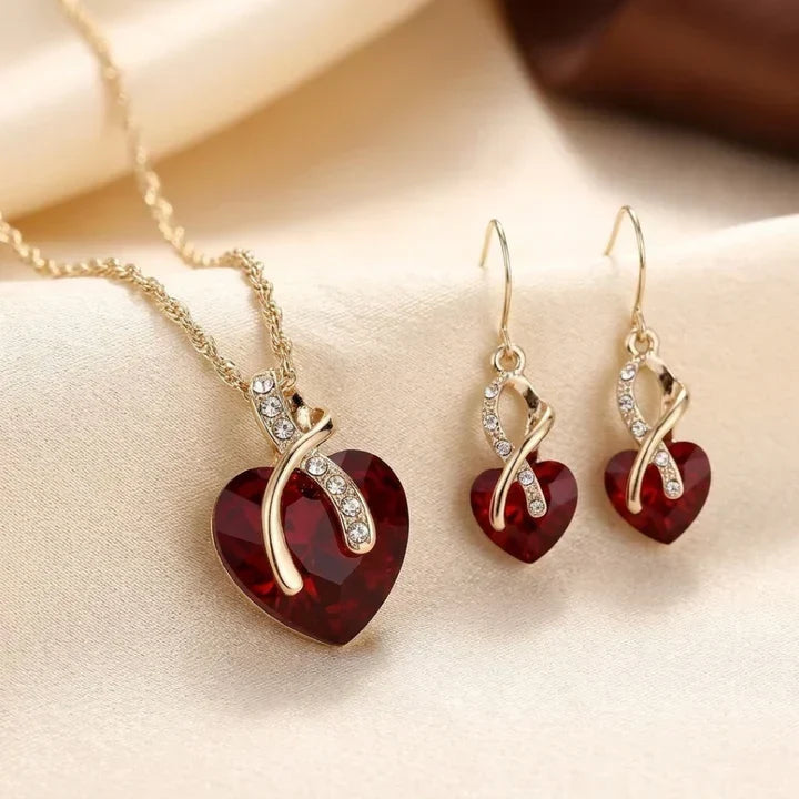 Twisted Heart Jewellery Set in Gold and Ruby