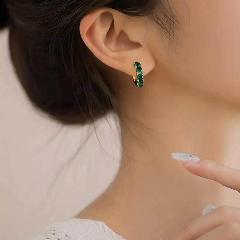 Drop earrings in gold inspired by the coast