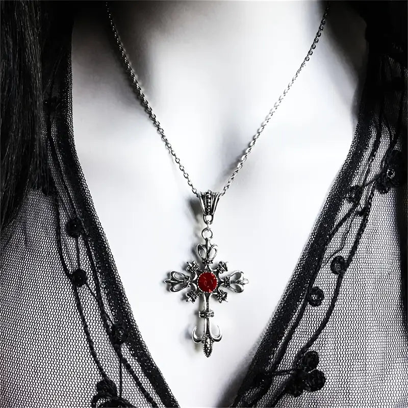 Noirelle Necklace | White Gold