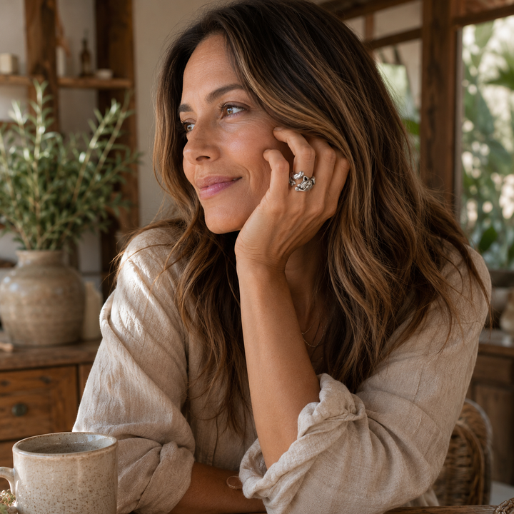 Serene Cat Ring