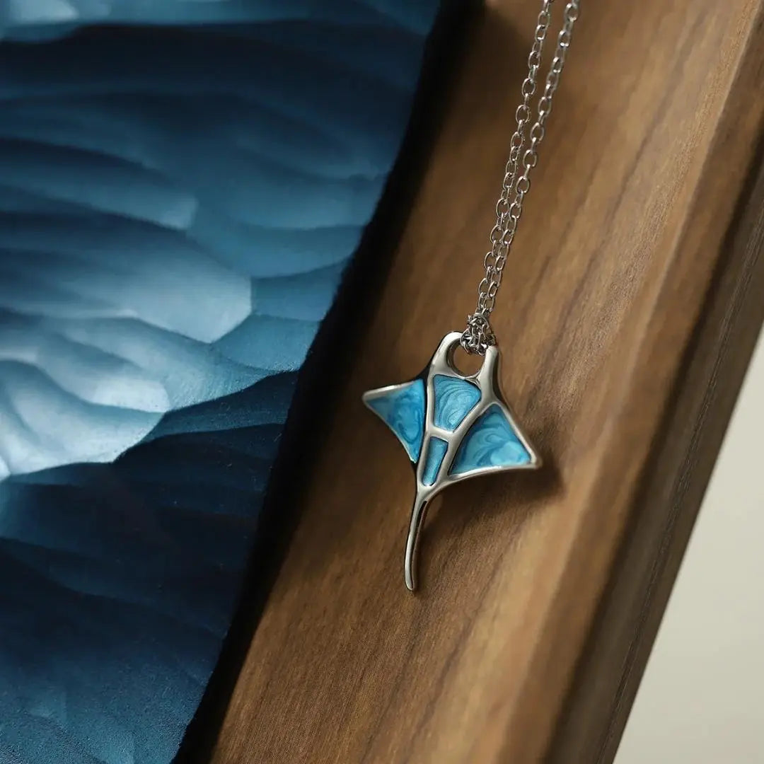 Azhara | Ocean Manta Pendant