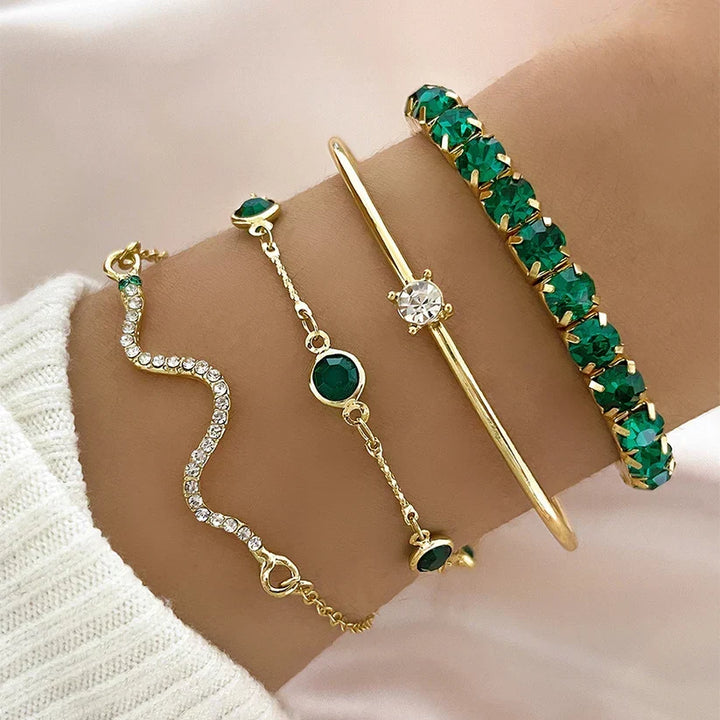 Set of Bracelets in Green Gemstones