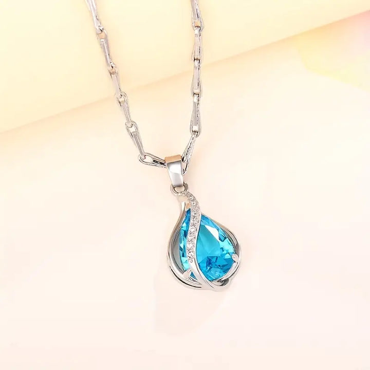 Virea Necklace
